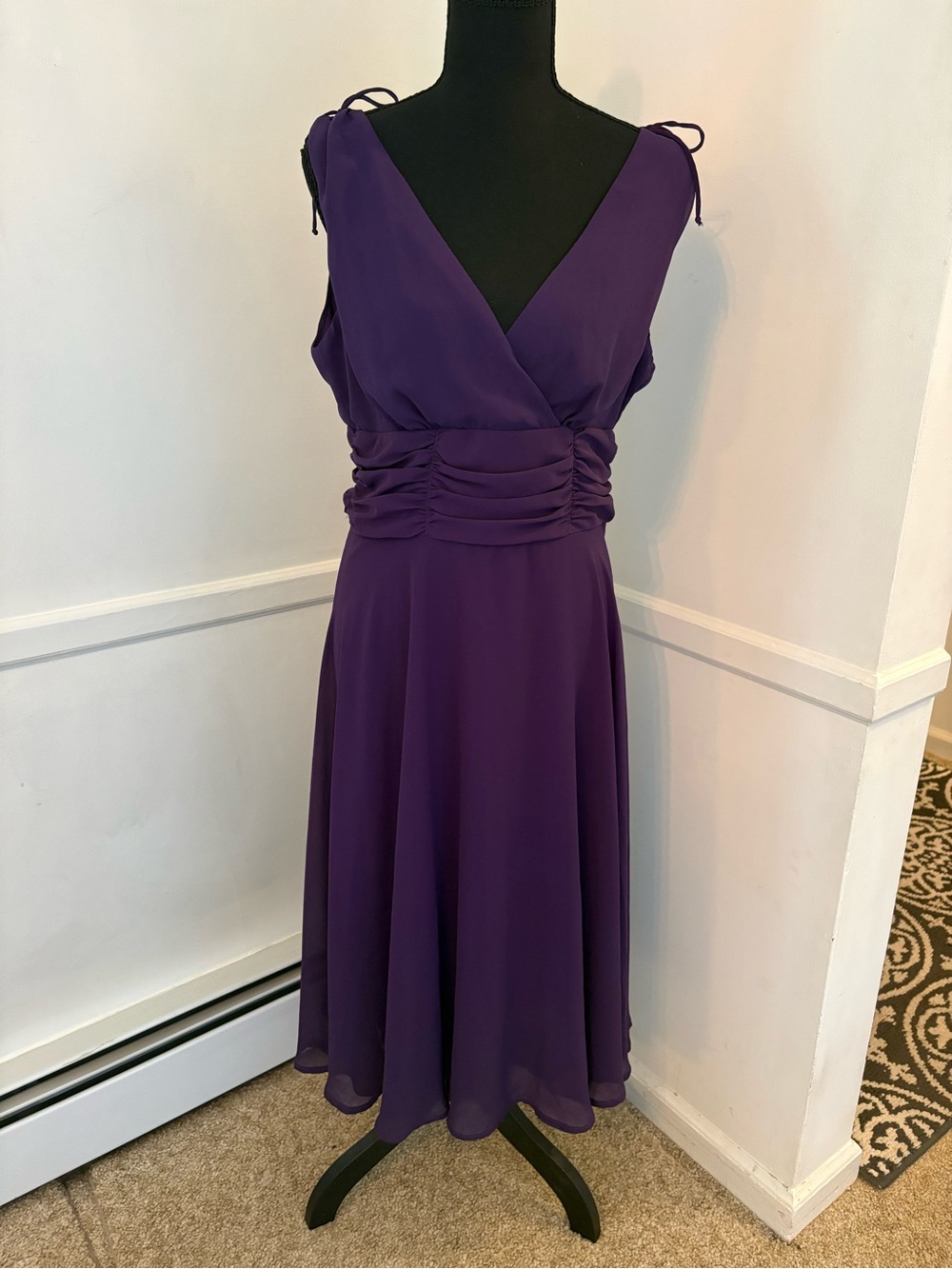 Connected Apparel Women’s Purple Sleeveless Dress With Fitted Waist Accent.Sz12